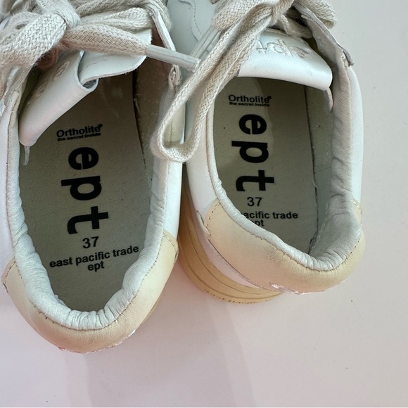 East Pacific Trade Men's White Leather Sneakers - Picture 4 of 5